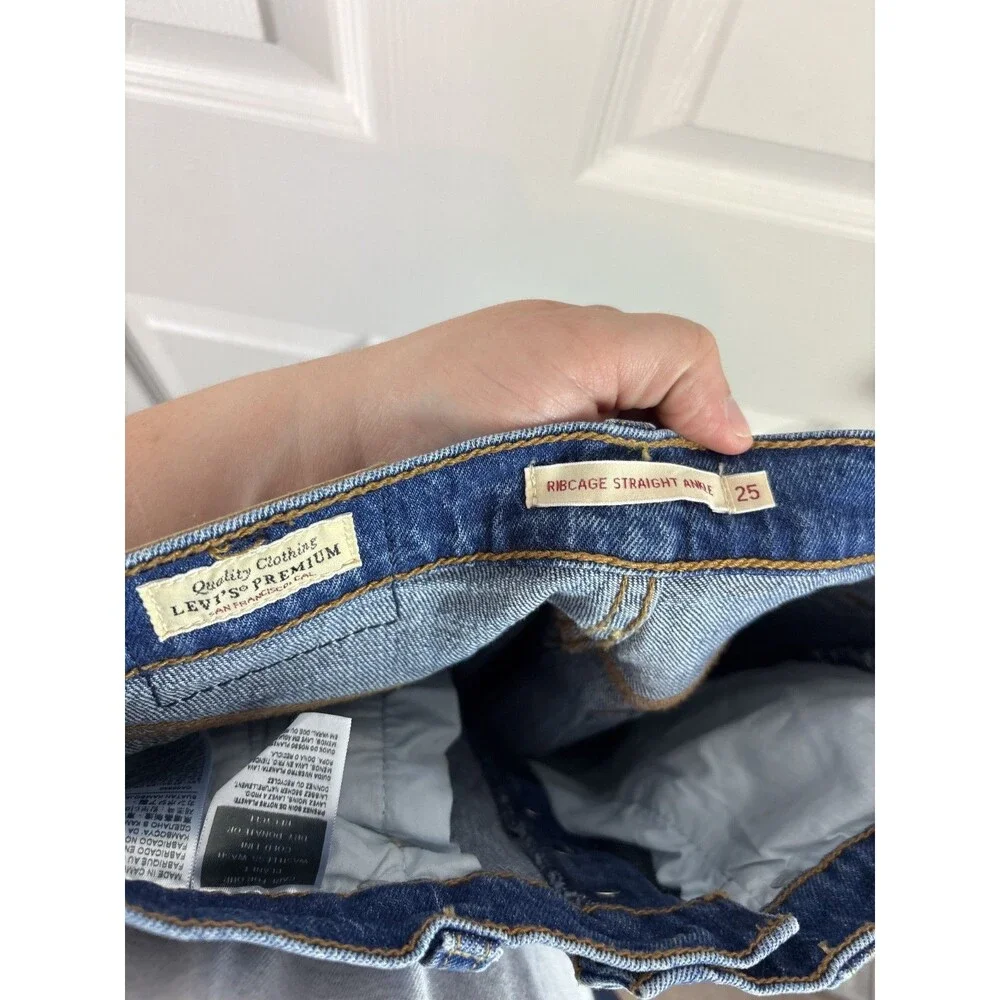 Levi Ribcage Straight Ankle Jeans Medium Wash Big E Womens Size 25 - 276 - Picture 6 of 7